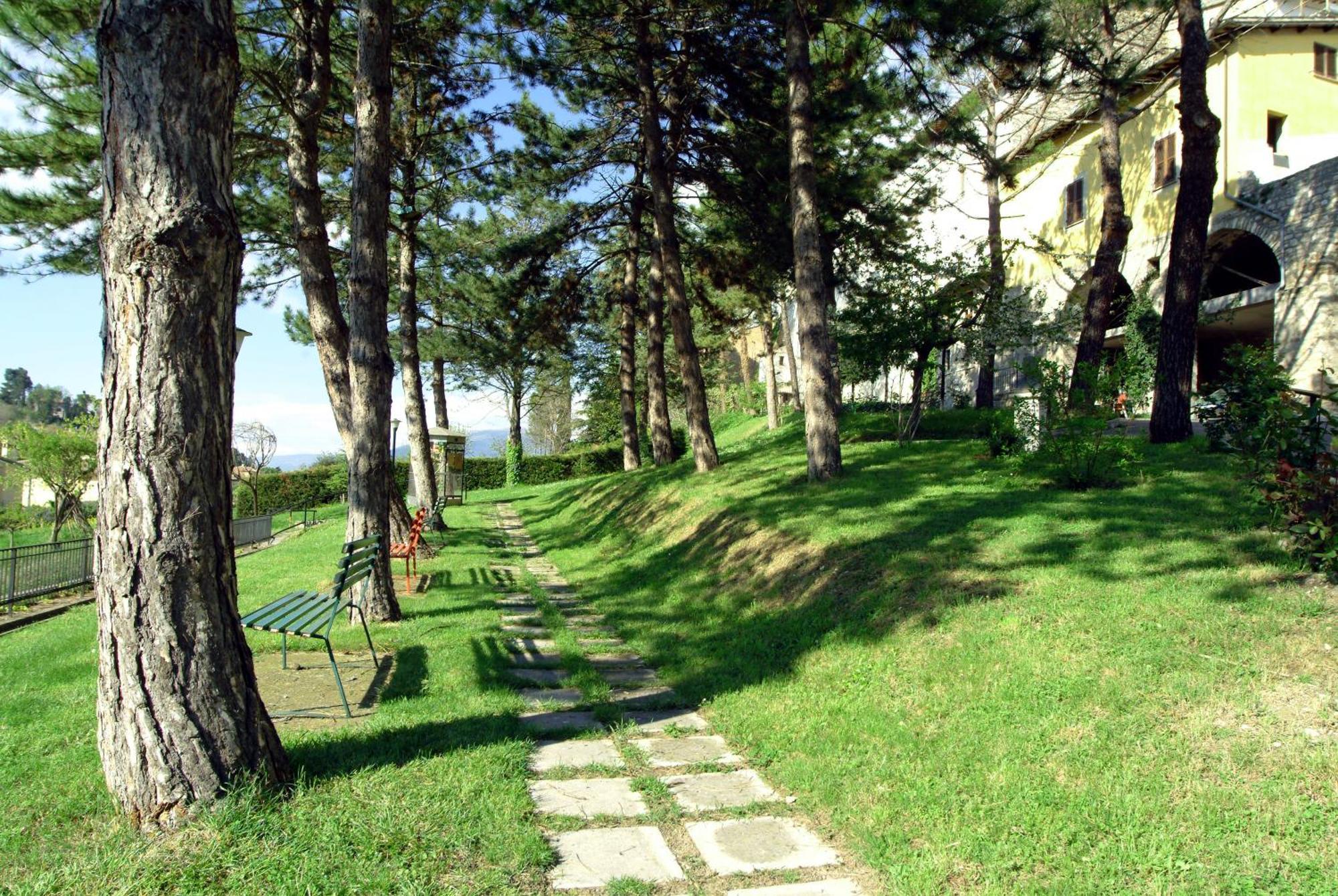 Hotel Casa Religiosa Di Ospitalita Nazareno Spoleto Exterior foto